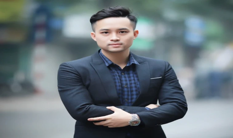 Quốc Hùng
